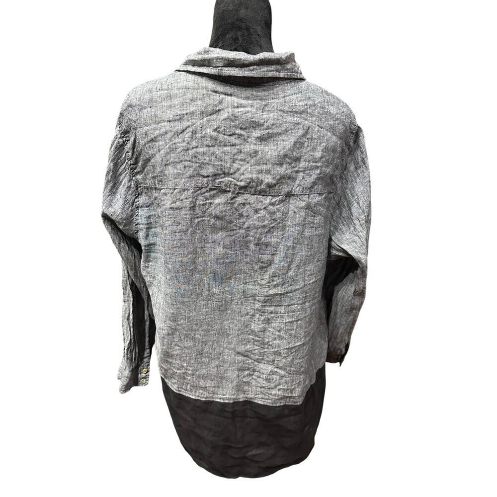 Tahari Plus Size Blouse Button Up Long Sleeve Two… - image 2